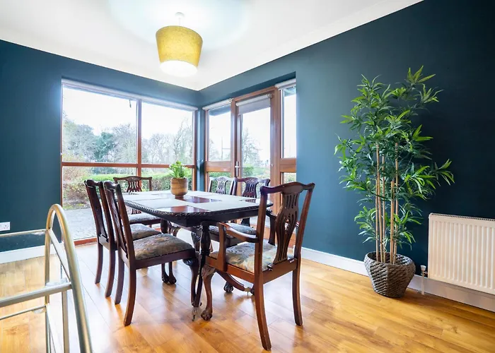Beautiful 3 Bedroom Apartment In Santry