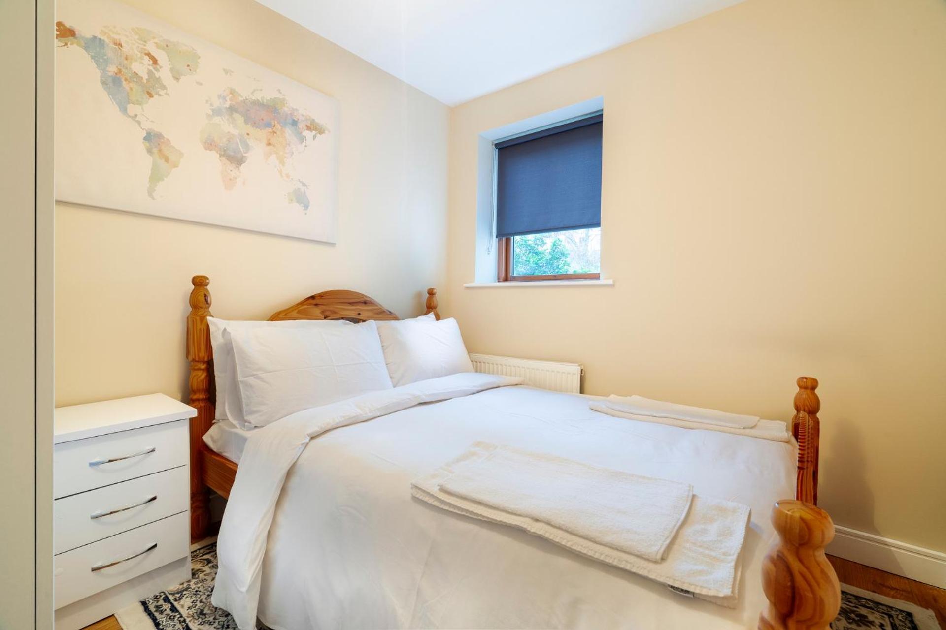 Beautiful 3 Bedroom In Santry Apartment